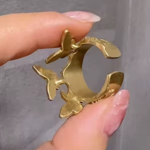 Celestial Antique Blue Butterfly Floral  Ring - Picture 7 of 8